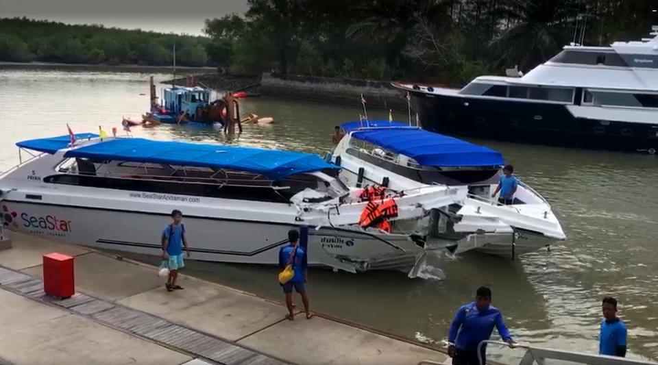 The front end of one of the boats following the head-on crash. Source: Twitter