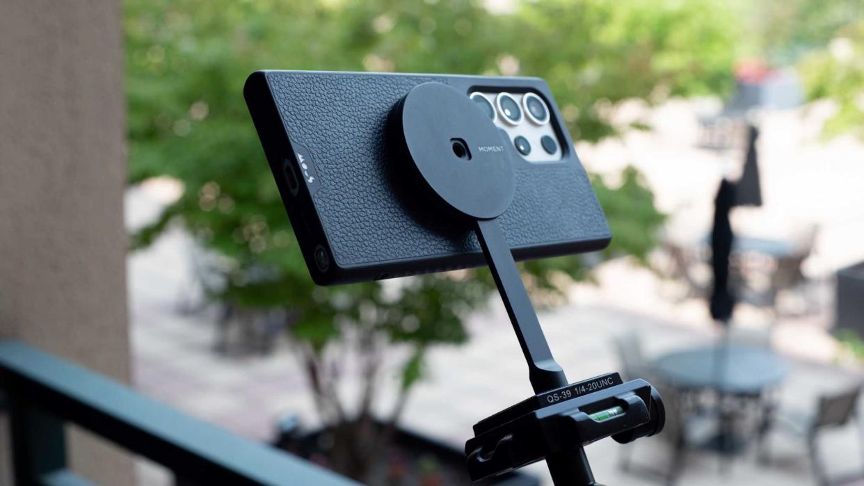  Galaxy S23 Ultra in a Mous Limitless case on a tripod mounted with a magnetic mount arm 