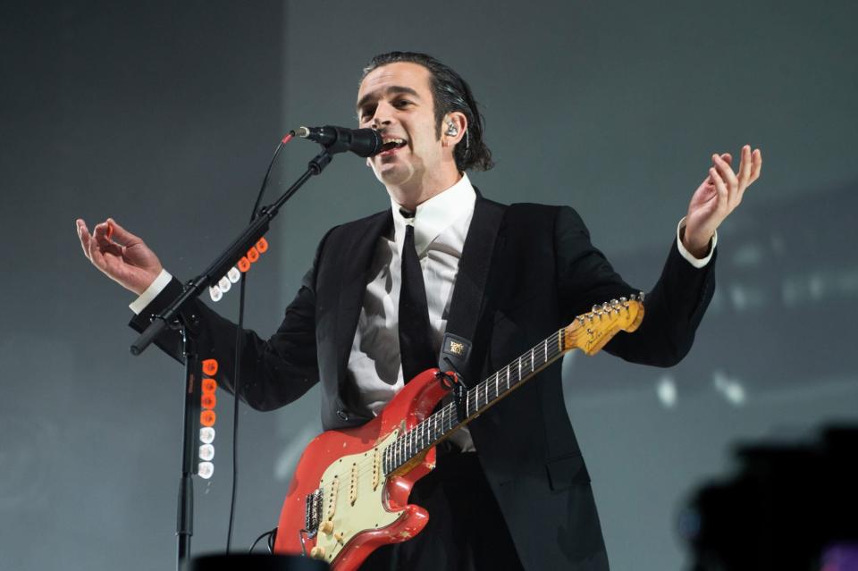 READING, ENGLAND - AUGUST 28: (EDITORIAL USE ONLY) Matty Healy of The 1975 performs on the main stage during Reading Festival day 3 on August 28, 2022 in Reading, England. (Photo by Joseph Okpako/WireImage)