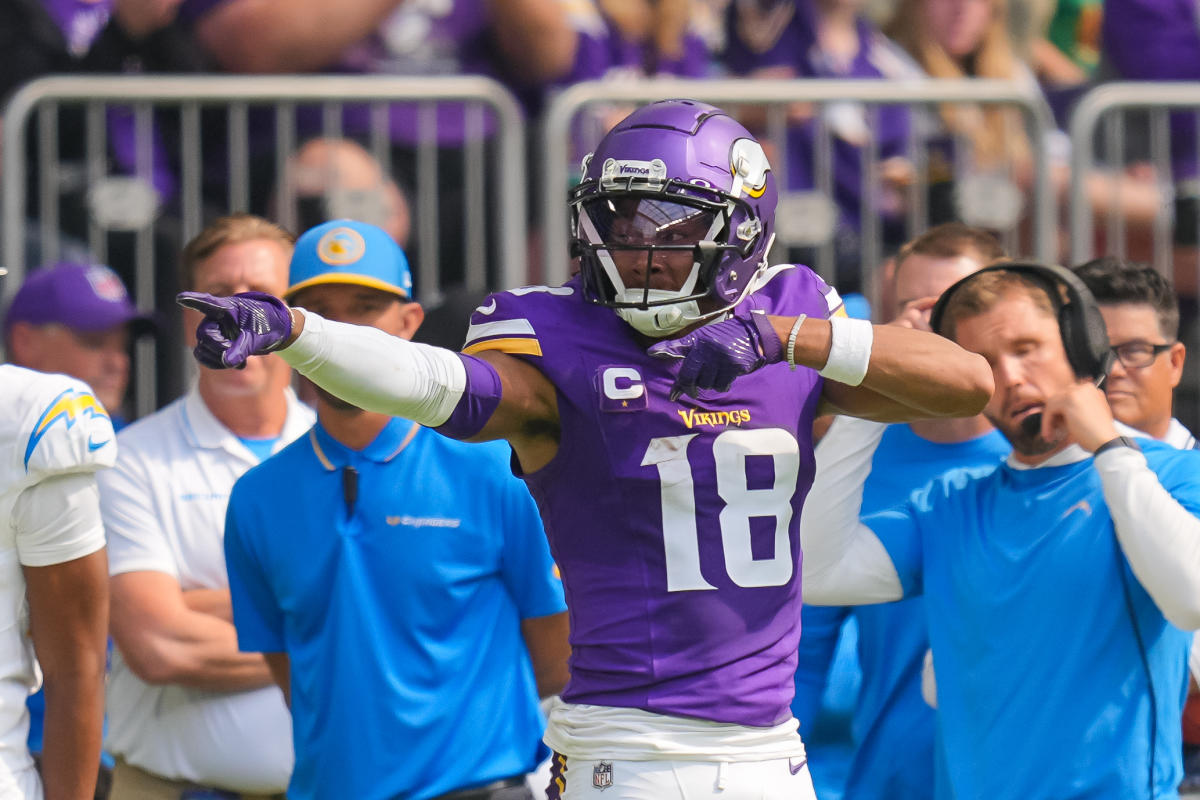 Vikings lose to L.A. Chargers 28-24, drop to 0-3 on season