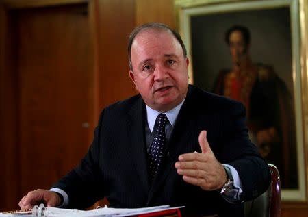 Colombian Defense Minister Luis Carlos Villegas talks during an interview with Reuters in Bogota, Colombia, May 18, 2016. REUTERS/John Vizcaino/File Photo