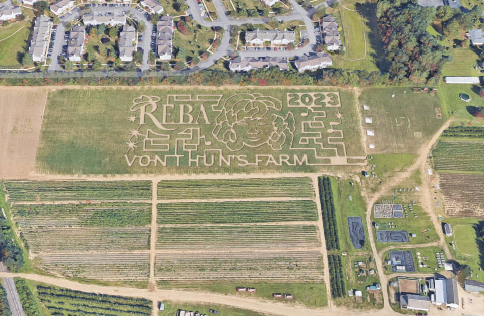 Reba McEntire corn maze (Courtesy Von Thun Farm)