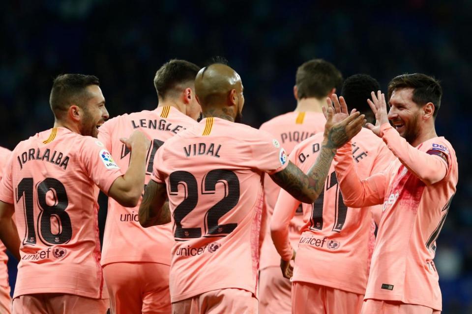 Espanyol 0 Barcelona 4: Lionel Messi nets stunning free kick double in derby thrashing