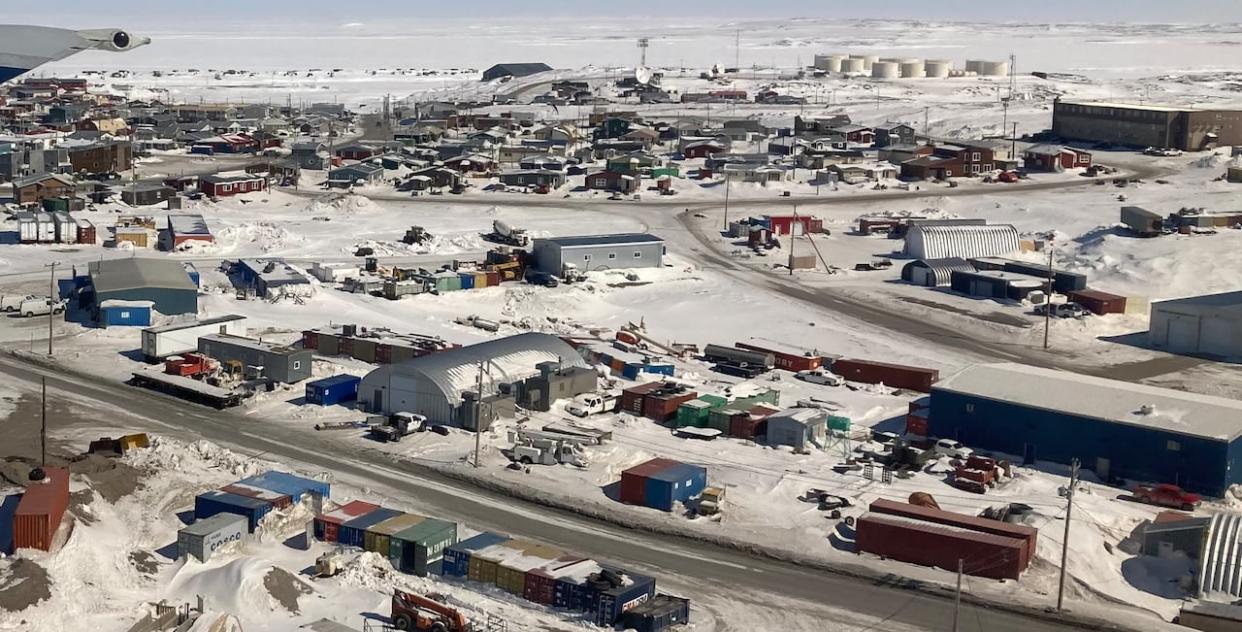 Rankin Inlet, seen from a plane on April 23, 2022. (Liny Lamberink/CBC - image credit)