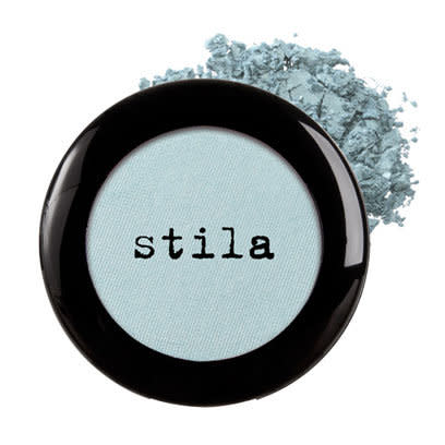 Stila: Alabaster Skin: Beauty Trend