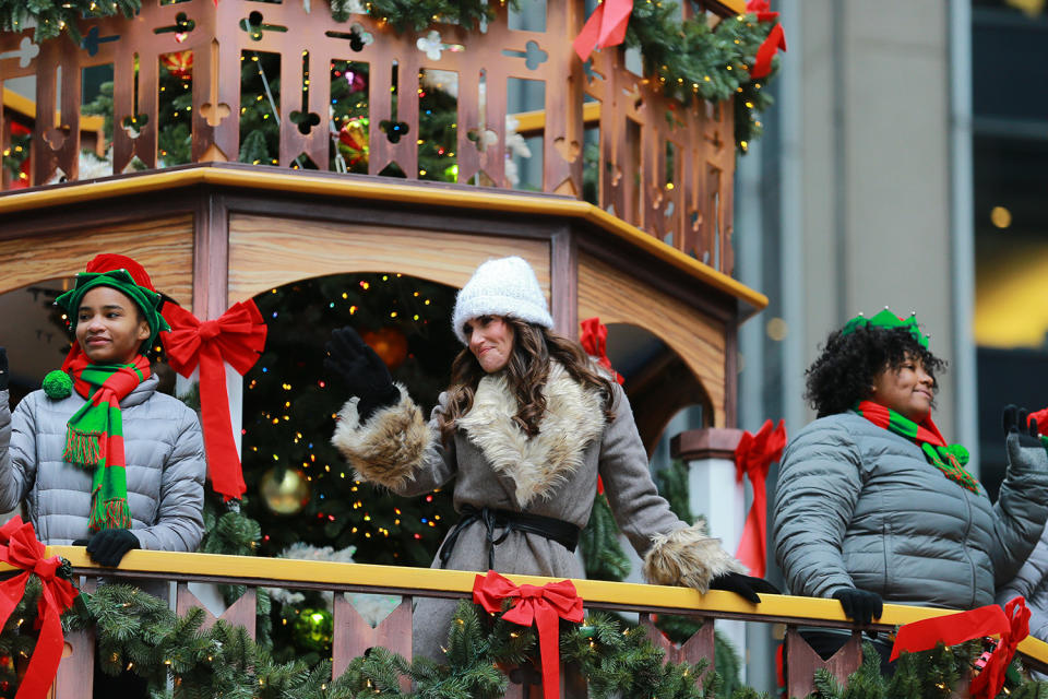 Singer, songwriter, actor, philanthropist Idina Menzel who won a Tony Award for her role as Elphaba in the musical Wicked rides Deck the Halls Float in the 93rd Macy’s Thanksgiving Day Parade. Modeled after time honored wooden Christmas pyramids, this float is hand-painted with delicate wooden carvings. (Photo: Gordon Donovan/Yahoo News)