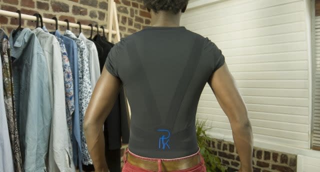 New connected clothing which can help relieve back pain