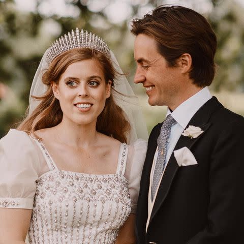 Princess Beatrice marries Edoardo Mapelli Mozzi, 2020