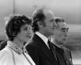 Then: Former prime minister Pierre Trudeau and wife Margaret stand next to former Chinese premier Zhou Enlai on arrival in Beijing, China, on Oct. 10, 1973. THE CANADIAN PRESS/PETER BREGG