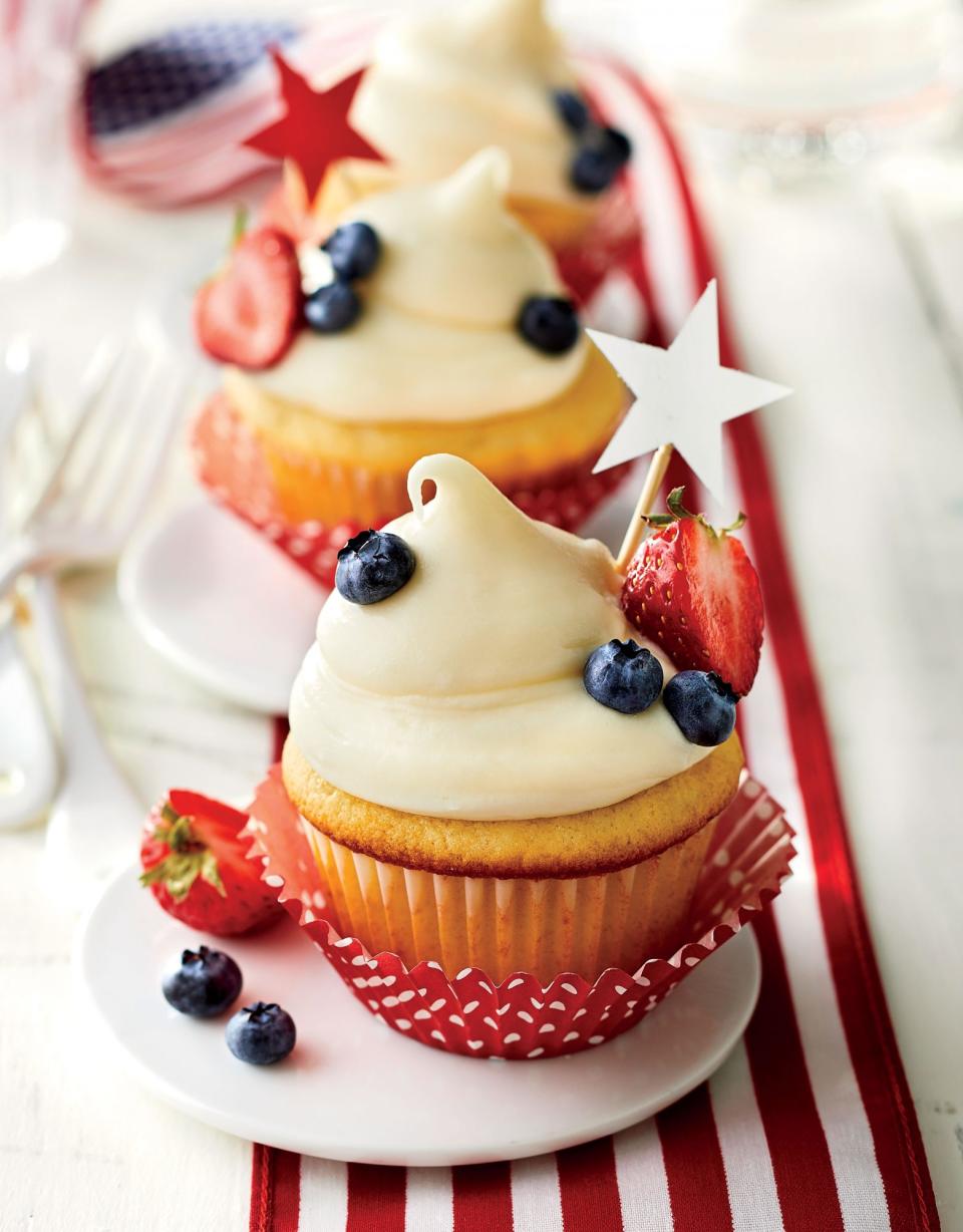 Red, White, and Blueberry-Filled Cupcakes