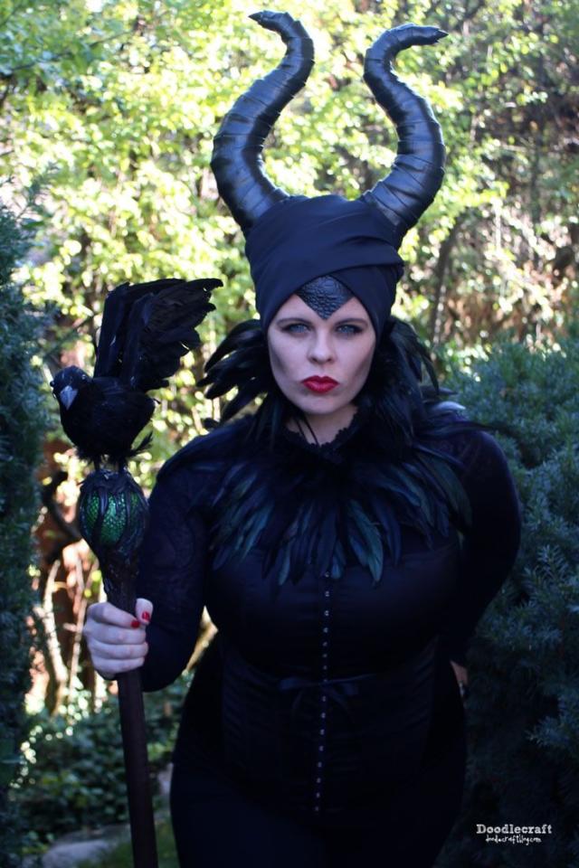 Forget About Princesses — This DIY Maleficent Costume Will Help You Slay  Halloween