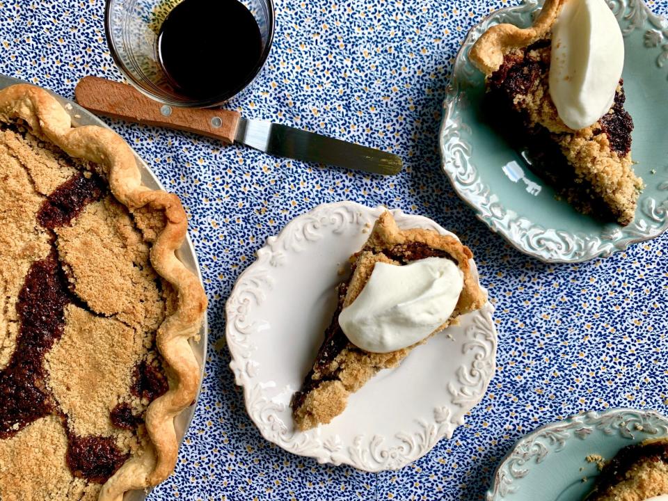 Old-Fashioned Shoofly Pie