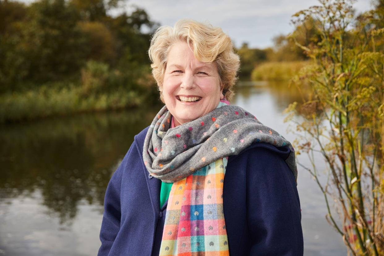 Sandi Toksvig is travelling with friends again. (Channel 4)