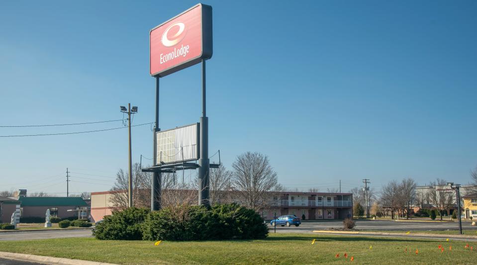 Some migrant workers live in motels, such as this one in Danville, Illinois. Photo taken Friday, November 25, 2022.