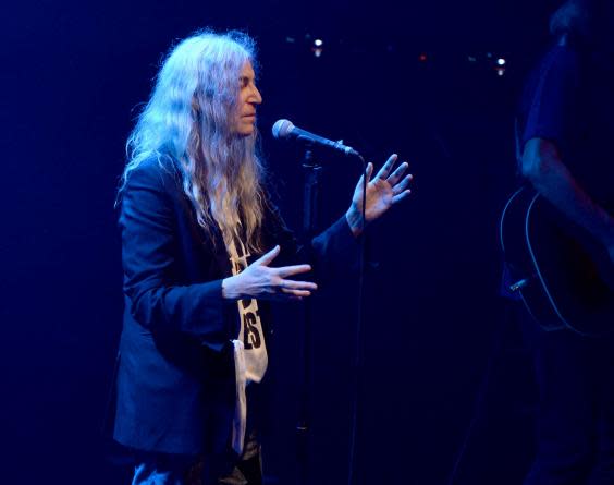 Patti Smith performs at Hoping For Palestine’s event in London (Richard Young)