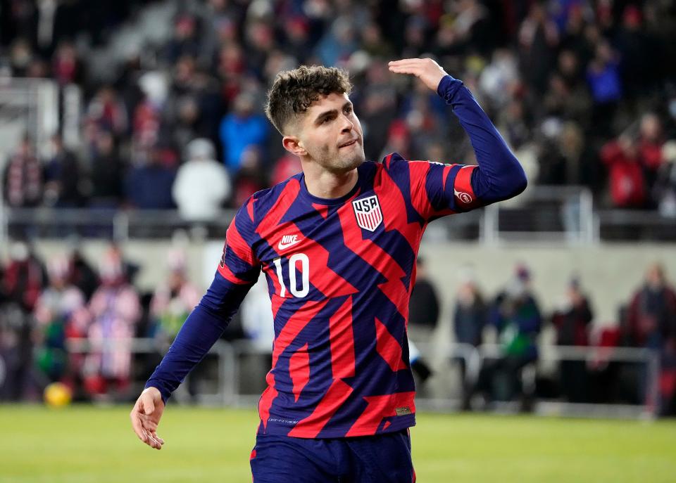 US midfielder Christian Pulisic (10) tries to pump up the fans before a corner kick against El Salvador in the second half of their 2022 FIFA World Cup Qualifying game at Lower.com Field in Columbus, Ohio on January 27, 2022. 