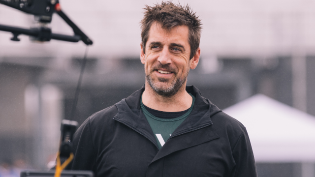 Aaron Rodgers Salary: How Much Cash Does The Green Bay Packers QB Takes  Home Every Year? - The SportsRush