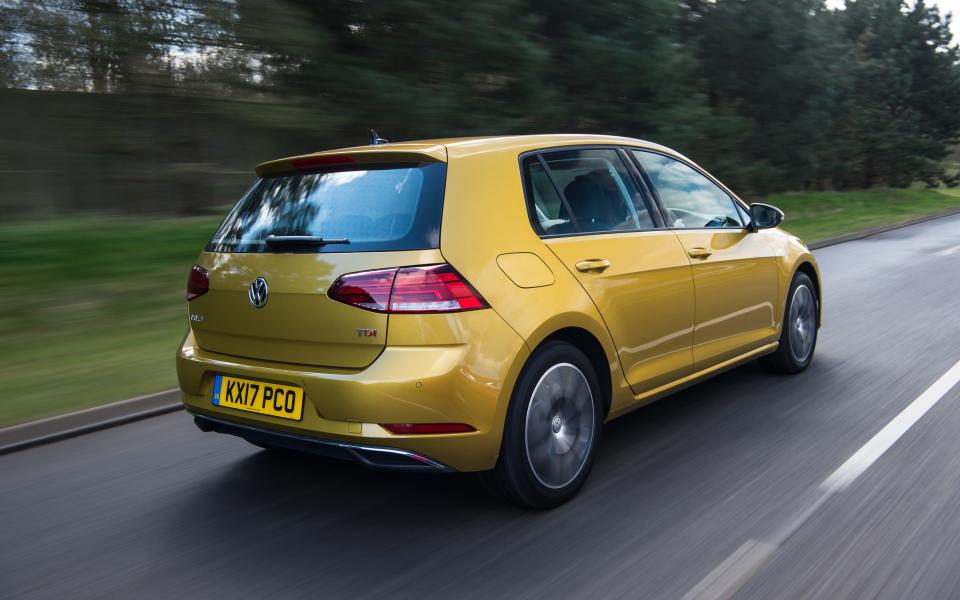 Volkswagen Gold Mk7 facelift - March 2017