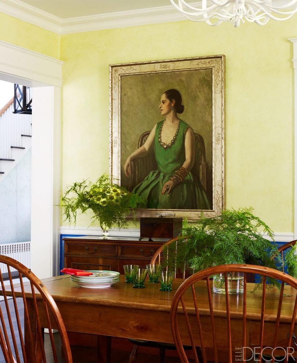 <p>A pop of energetic yellow adds personality to the dining room in style scribe Amy Fine Collins's <a href="https://www.elledecor.com/design-decorate/house-interiors/g2678/amy-fine-collins-fishers-island-new-york-house-tour/?" rel="nofollow noopener" target="_blank" data-ylk="slk:family getaway on Fishers Island;elm:context_link;itc:0;sec:content-canvas" class="link ">family getaway on Fishers Island</a>. </p>