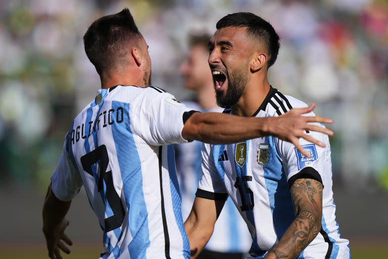 Nicolás Tagliafico marcó el segundo gol de la Argentina en la altura de La Paz (AP Photo/Juan Karita)