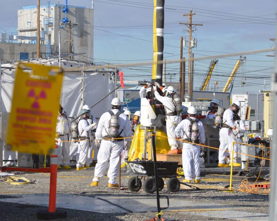 Washington River Protection Solutions will continue to manage 56 million gallons of radioactive waste held in underground tanks at the Hanford site until as late as September 2025.