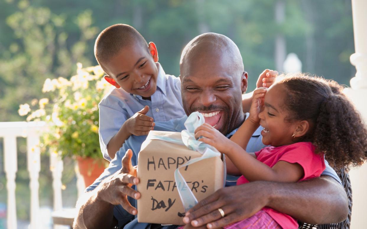 Fathers Day 2022 when date history gifts facts how celebrate dads occasion