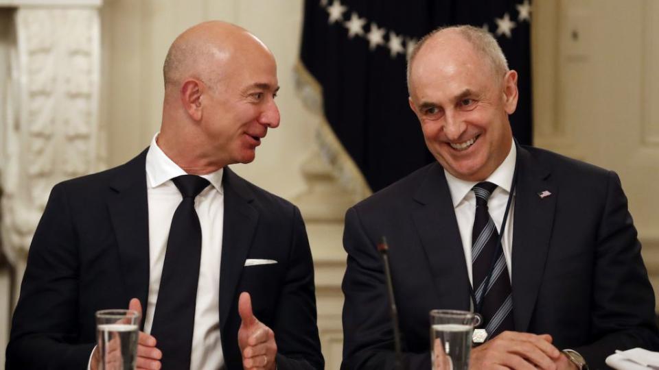 jeff bezos speaks to chris liddell