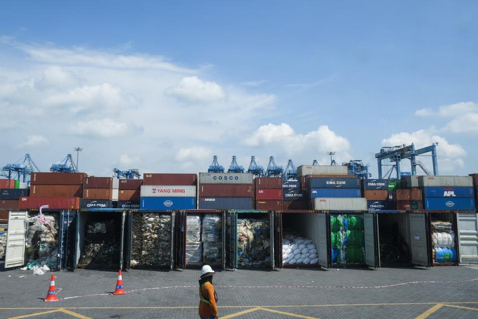 Containers filled with plastic waste waiting to be sent back to their country of origin in Port Klang, Malaysia, on May 28, 2019. Malaysia has taken the lead in the global crusade against the unscrupulous export of scrap. (Photo: Anadolu Agency via Getty Images)