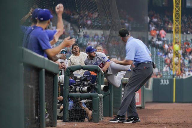 Chris Taylor hits grand slam, Dodgers stop Orioles' 8-game win streak, 6-4