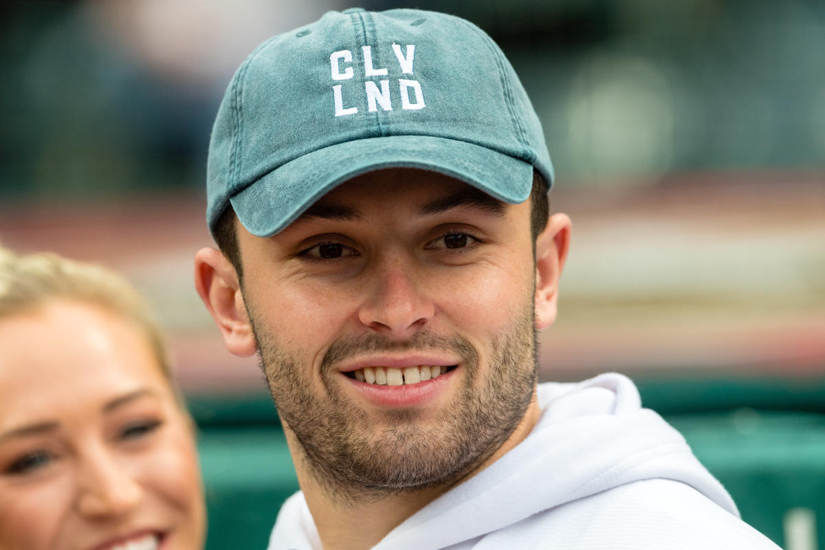 Baker Mayfield links up with good friend Christian Yelich, delivers Browns  swag at Brewers spring training