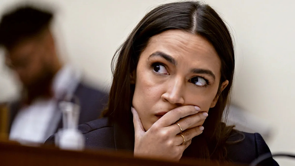 AOC swipes Republicans over not supporting minimum wage raise, gets reminded Dem..