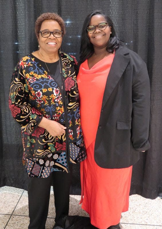 Pat Winston and Bella Hicks attended the 22nd Annual Jewel Awards Banquet presented by the Jackson Madison County African American Chamber of Commerce on Saturday, February 18, 2023, at the Carl Perkins Civic Center in downtown Jackson, Tennessee. The event is held annually to honor outstanding African American Business Owners. Guests were treated to a buffet dinner, an awards presentation, and entertainment by the Smooth Jazz Progressions band.