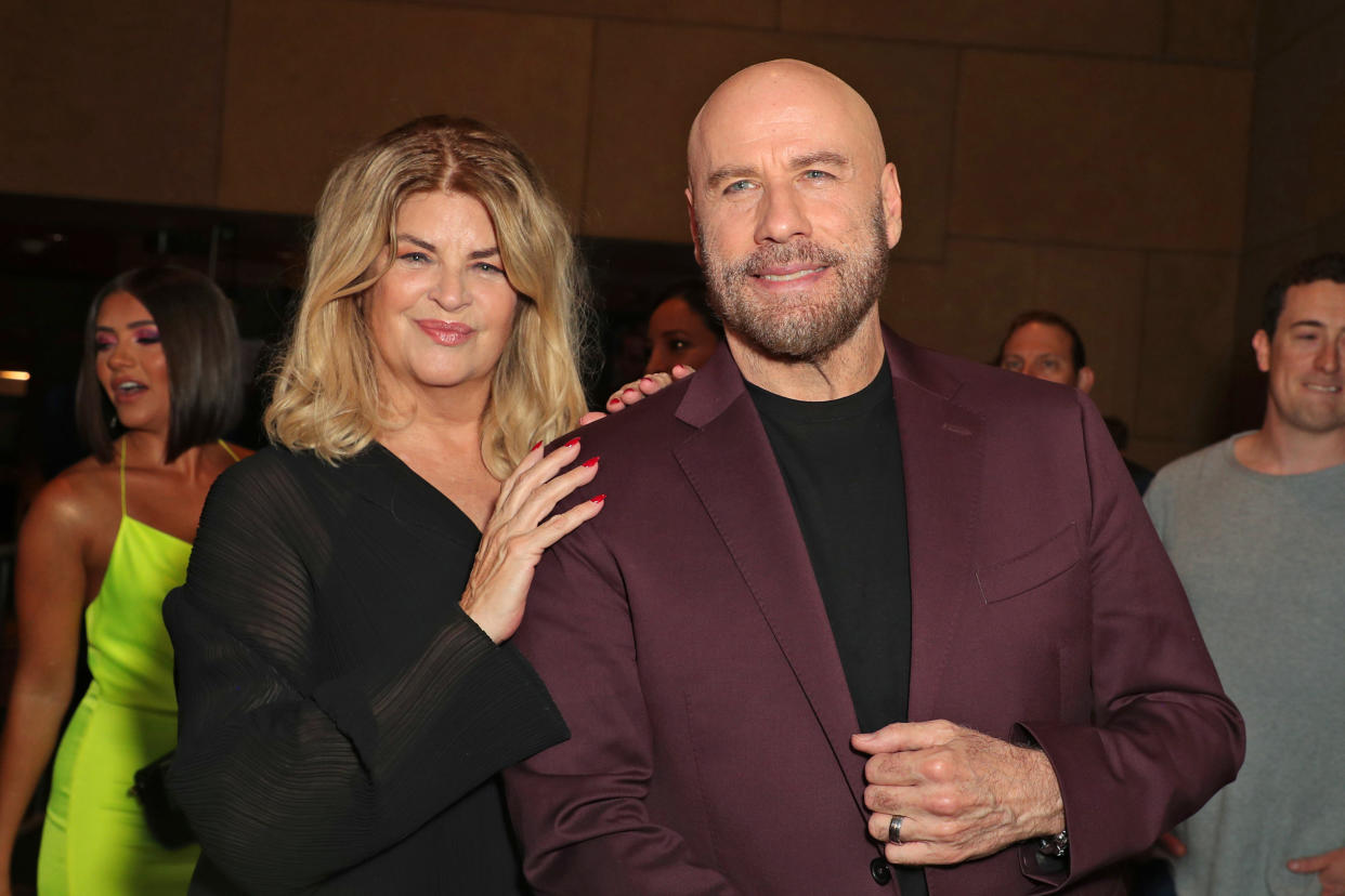 Kirstie Alley and John Travolta at the premiere of 