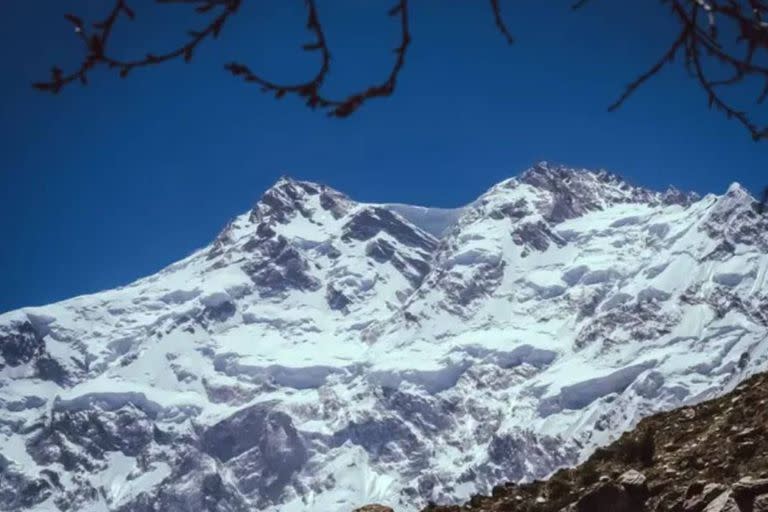 Otra vista de la montaña Nanga Parbat, que llevó a la muerte a Günther Messner el 29 de junio de 1970