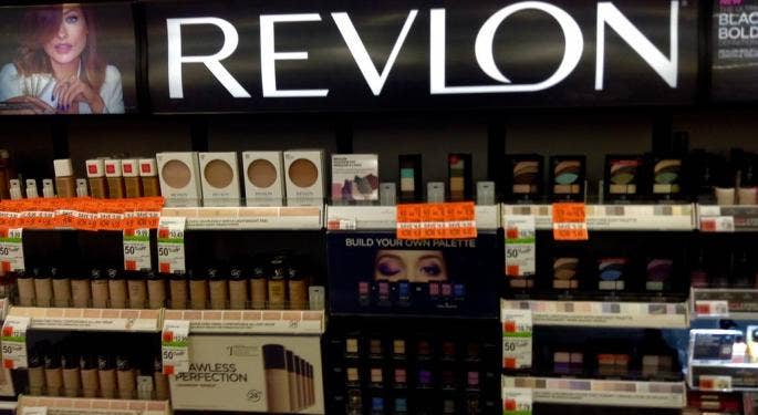 Il produttore di cosmetici Revlon dichiara fallimento