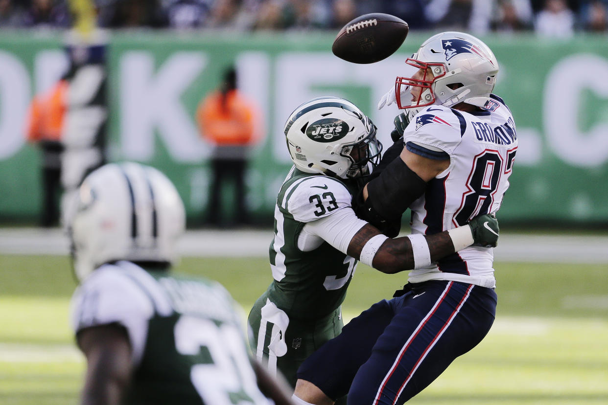 Some pundits are saying New England Patriots tight end Rob Gronkowski isn’t a dominant player anymore. (AP)