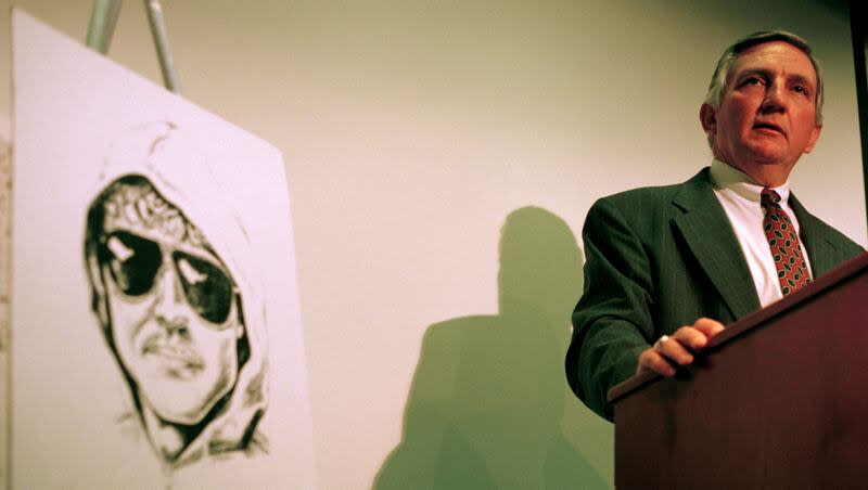 Jim Freeman, special FBI agent of the Unabomber case, speaks at a news conference beside a sketch of the suspect at FBI headquarteres in San Francisco, Dec. 12, 1994. The news conference was called in response to reports that the bomber's most recent explosive package was mailed from San Francisco.