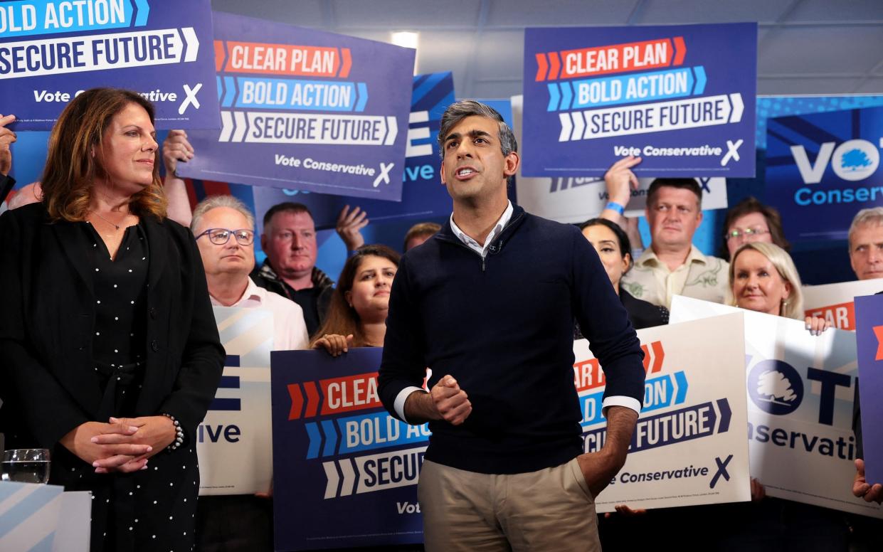 Rishi Sunak speaks alongside Caroline Nokes in Romsey, Hampshire, on Wednesday evening