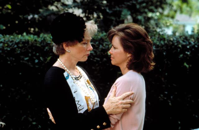 ©TriStar Pictures/Courtesy Everett Collection. Shirley MacLaine, Sally Field, 1989