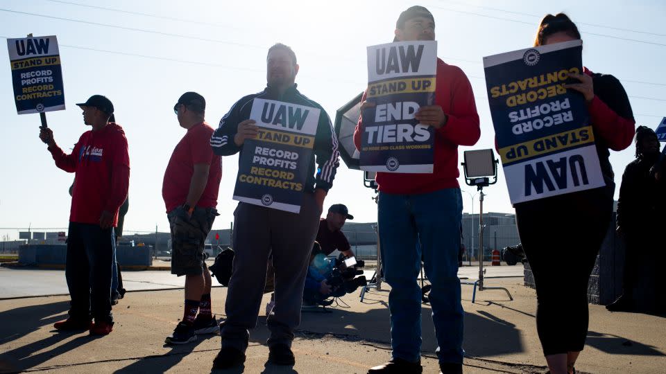 UAW members on a picket line outside a Ford plant in Wayne, Michigan, on Friday. - Emily Elconin/Bloomberg/Getty Images