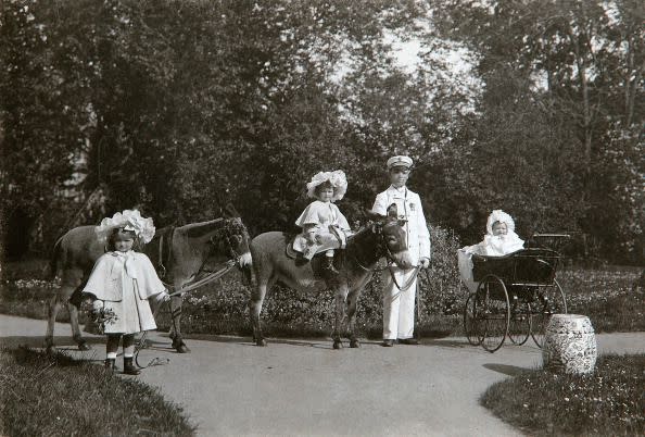 <p>Grand Duchesses Olga, Tatiana, and Maria enjoyed a day out in the Catherine Park in Tsarskoye Selo.</p>