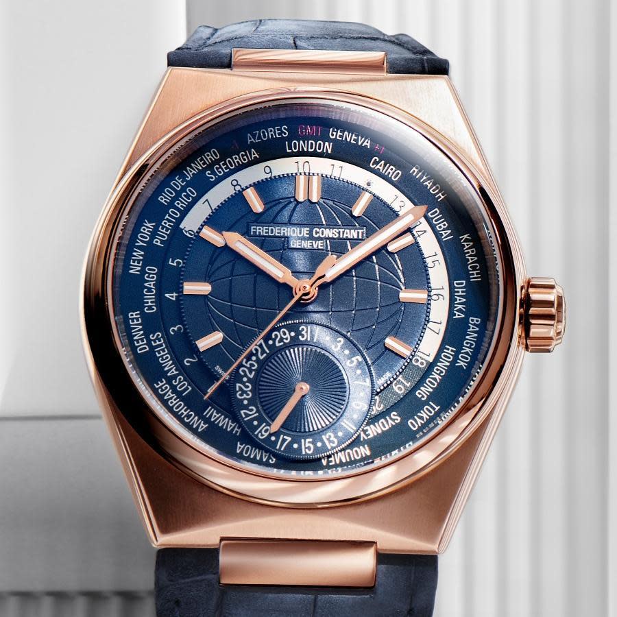 康斯登（FREDERIQUE CONSTANT）成立35週年，推出以Highlife Worldtimer自製機芯世界時區腕錶為基礎的二個紀念錶款，18K玫瑰金材質，定價約NT$888,000。