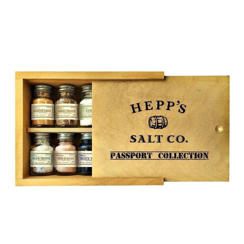 23) Hepp's Salt Co. Passport Collection