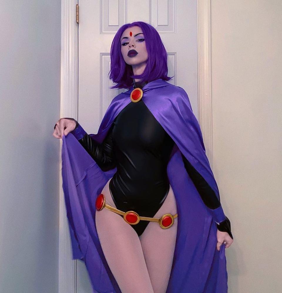 Cosplaying as DC Comics's Raven