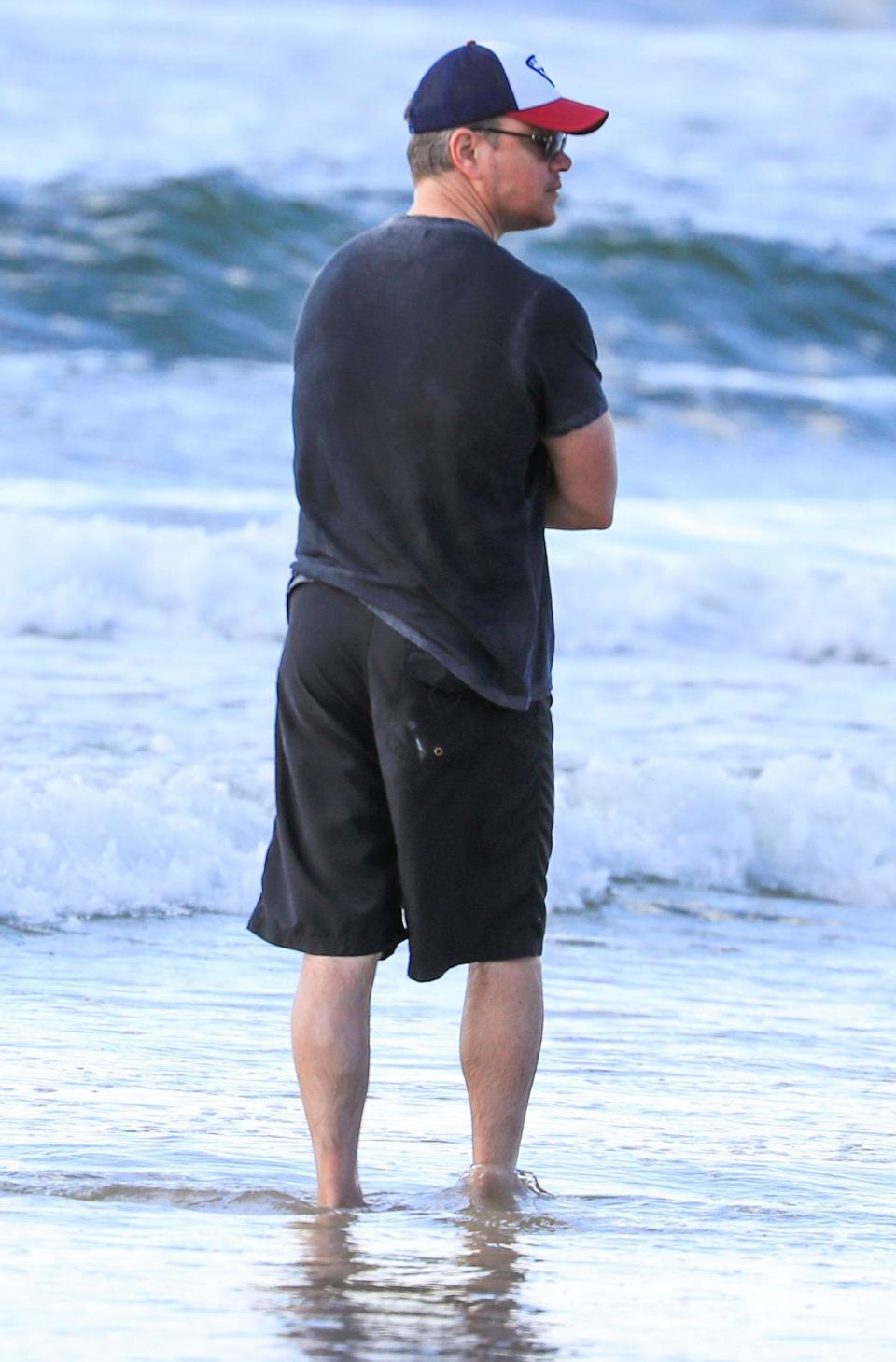 Matt Damon's family beach day in Byron Bay