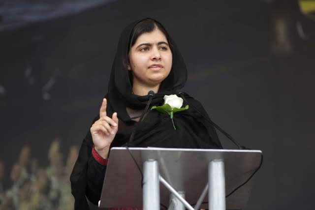 Malala Yousafzai Makes Emotional First Return To Pakistan Since Taliban Shooting 4177