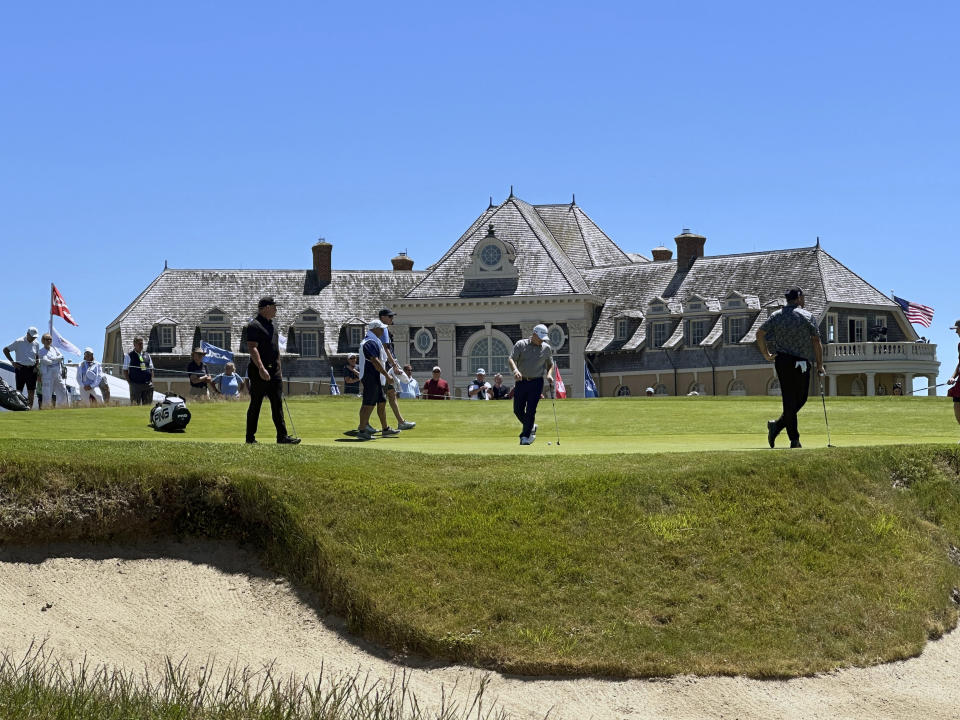 Bland wins raindelayed U.S. Senior Open on 4th playoff hole for his