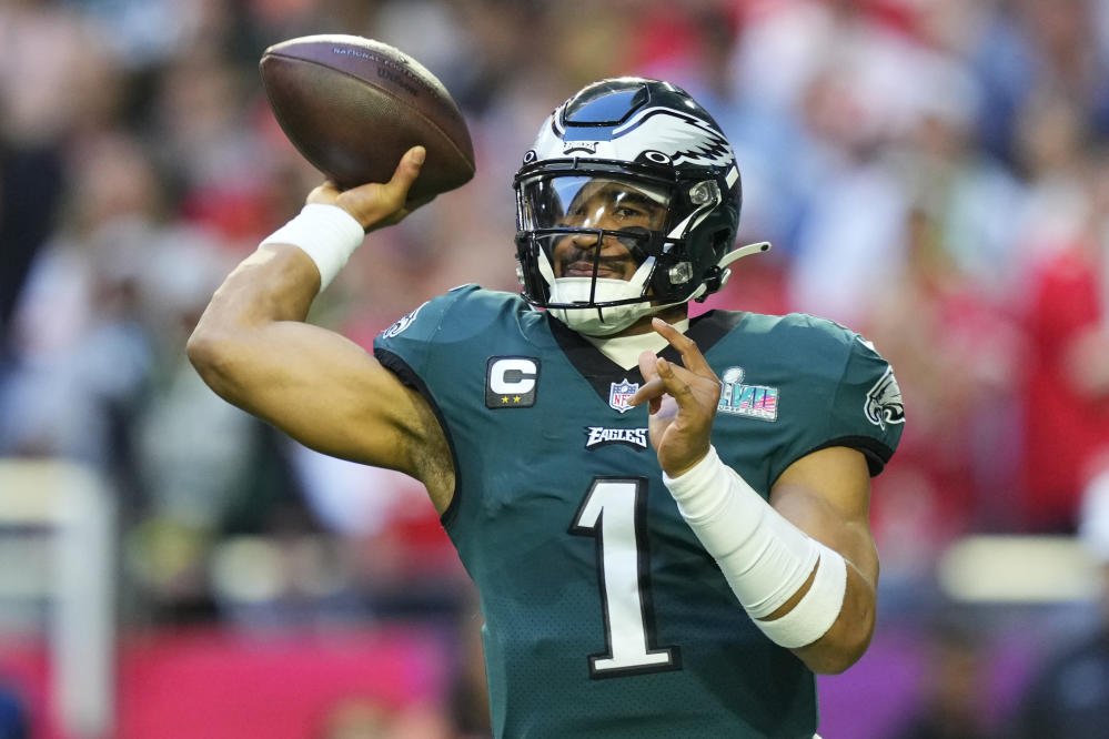 Eagles News: Jalen Hurts' progress drawn into question - Bleeding