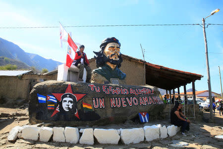 Che Guevara and the CIA in the Mountains of Bolivia