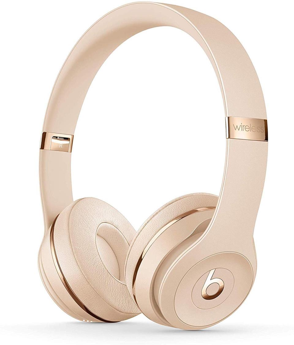 Anyone will look super stylish walking on their commute with these Beats headphones. <strong><a href="https://amzn.to/35ZRtDM" target="_blank" rel="noopener noreferrer">Originally $300, get these headphones for $178</a></strong>.&nbsp;